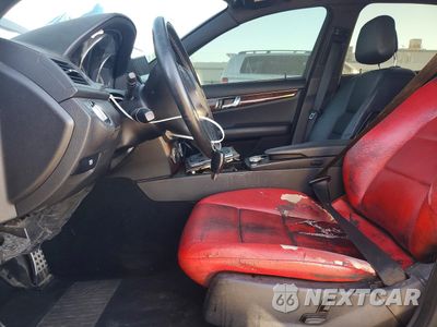 Zdjęcie 7 z 12 samochodu: 2011 MERCEDES-BENZ C 300 VIN:WDDGF5EB3BR157059 - miniatura