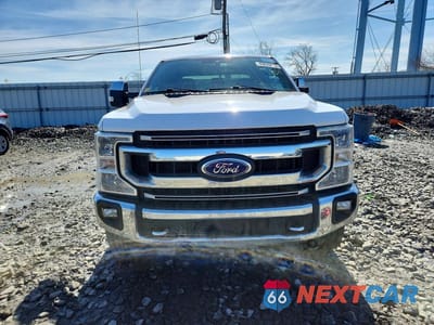 Piąte zdjęcie samochodu w środku: 2020 FORD F250 XLT 4WD 6.7L V8 TDSL VIN:1FT7W2BT0LED73904 - miniatura