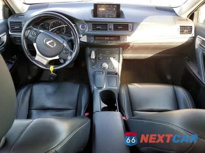 Zdjęcie 8 z 12 samochodu: 2015 LEXUS CT 200H BASE VIN:JTHKD5BH5F2239715 - miniatura