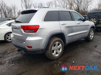 Trzecie zdjęcie samochodu z tyłu: 2012 JEEP GRAND CHEROKEE LAREDO VIN:1C4RJFAGXCC230067 - miniatura