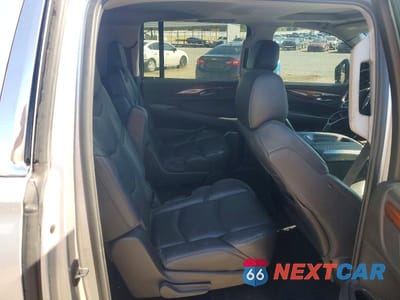 Zdjęcie 11 z 13 samochodu: 2016 CADILLAC ESCALADE ESV LUXURY VIN:1GYS4HKJ2GR384378 - miniatura