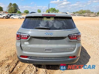 Zdjęcie 6 z 12 samochodu: 2024 JEEP COMPASS LATITUDE VIN:3C4NJDBN7RT607127 - miniatura