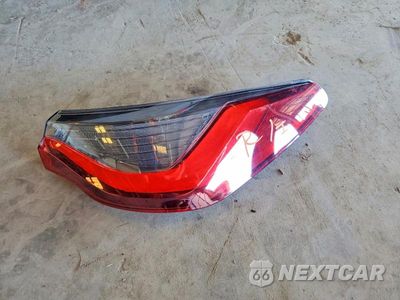 Zdjęcie 12 z 13 samochodu: 2022 BMW 430I VIN:WBA23AT0XNCJ30226 - miniatura