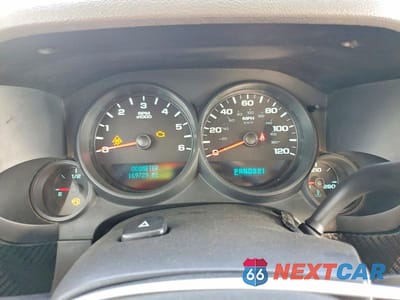 Zdjęcie 9 z 11 samochodu: 2008 GMC SIERRA C1500 VIN:2GTEC13C281213721 - miniatura
