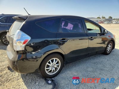 Trzecie zdjęcie samochodu z tyłu: 2014 TOYOTA PRIUS V TWO VIN:JTDZN3EUXE3321412 - miniatura