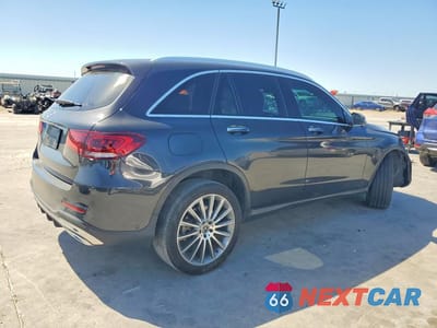 Trzecie zdjęcie samochodu z tyłu: 2020 MERCEDES-BENZ GLC 300 VIN:W1N0G8DB1LF771258 - miniatura