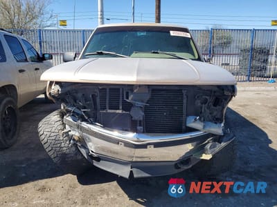 Piąte zdjęcie samochodu w środku: 1995 GMC YUKON VIN:1GKEK13K6SJ765007 - miniatura