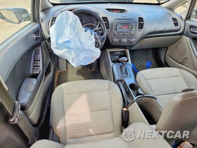 Zdjęcie 8 z 13 samochodu: 2014 KIA FORTE5 EX VIN:KNAFX5A80E5165514 - miniatura
