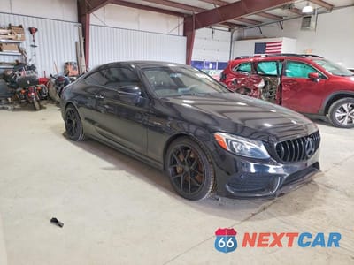 Czwarte zdjęcie samochodu z boku: 2017 MERCEDES-BENZ C 43 4MATIC AMG VIN:WDDWJ6EB4HF467764 - miniatura