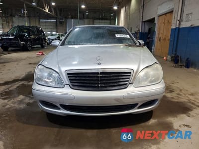 Piąte zdjęcie samochodu w środku: 2003 MERCEDES-BENZ S 500 4MATIC VIN:WDBNG84JX3A362496 - miniatura