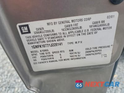 Zdjęcie 13 z 13 samochodu: 2001 CHEVROLET SUBURBAN K1500 VIN:1GNFK16T71J228141 - miniatura