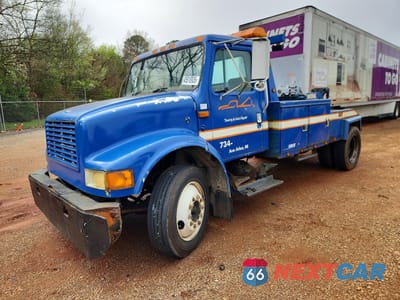 1996 INTERNATIONAL 4700 TOW TRUCK 1HTSCAAM5TH326568 - główne zdjęcie licytacji z USA - miniatura