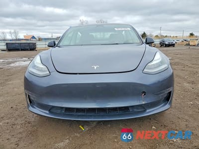Piąte zdjęcie samochodu w środku: 2022 TESLA MODEL 3 VIN:5YJ3E1EB4NF261025 - miniatura