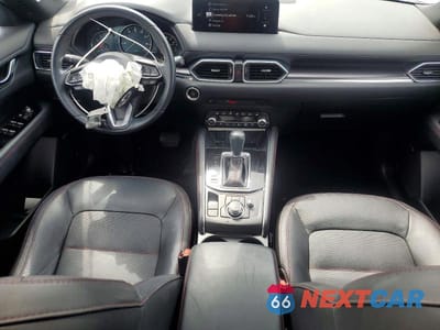 Zdjęcie 8 z 14 samochodu: 2024 MAZDA CX-5 PREMIUM VIN:JM3KFBDY8R0373021 - miniatura