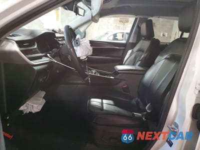 Zdjęcie 7 z 14 samochodu: 2024 JEEP GRAND CHEROKEE LIMITED 4XE VIN:1C4RJYB67R8955610 - miniatura