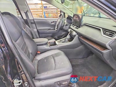 Zdjęcie 7 z 13 samochodu: 2023 TOYOTA RAV4 HYBRID LIMITED VIN:JTMD6RFV9PD115917 - miniatura