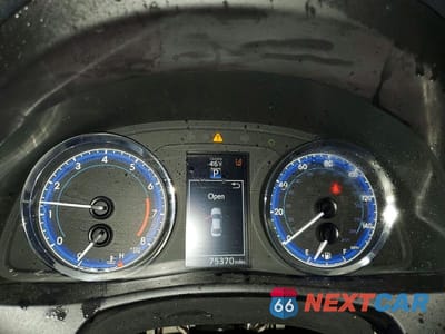 Zdjęcie 9 z 12 samochodu: 2017 TOYOTA COROLLA SE VIN:5YFBURHE2HP653609 - miniatura