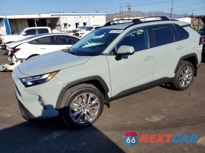 2022 TOYOTA RAV4 XLE PREMIUM 2T3A1RFV5NW300516 - główne zdjęcie licytacji z USA - miniatura