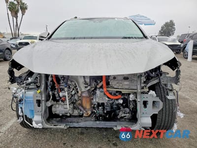 Piąte zdjęcie samochodu w środku: 2020 LEXUS NX 300H BASE VIN:JTJGJRDZXL2143505 - miniatura