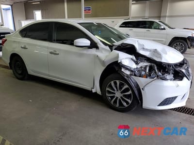 Czwarte zdjęcie samochodu z boku: 2019 NISSAN SENTRA S VIN:3N1AB7AP3KY289129 - miniatura