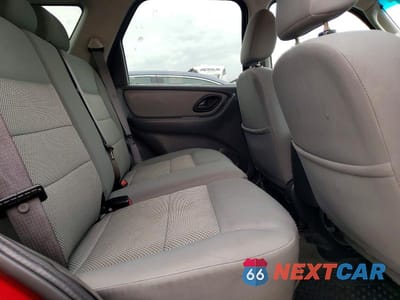 Zdjęcie 10 z 11 samochodu: 2006 FORD ESCAPE XLT VIN:1FMYU931X6KC35269 - miniatura