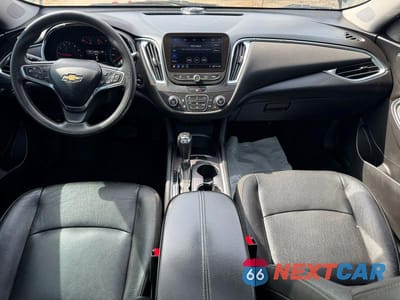 Zdjęcie 9 z 13 samochodu: 2019 CHEVROLET MALIBU LT VIN:1G1ZD5ST5KF135693 - miniatura