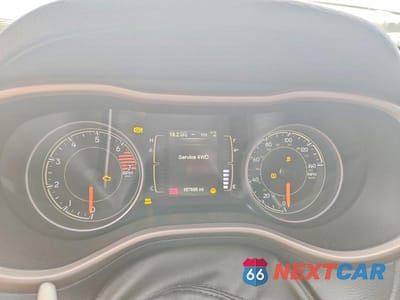 Zdjęcie 9 z 13 samochodu: 2016 JEEP CHEROKEE LATITUDE VIN:1C4PJMCB9GW144184 - miniatura