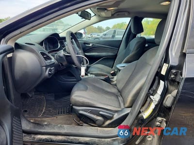 Zdjęcie 7 z 11 samochodu: 2016 DODGE DART SXT VIN:1C3CDFBB6GD606025 - miniatura