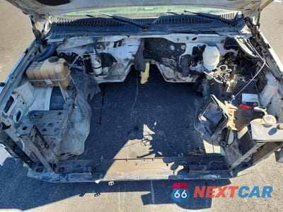 Zdjęcie 11 z 11 samochodu: 2004 CHEVROLET SILVERADO C2500 HEAVY DUTY VIN:1GCHC29U24E382584 - miniatura