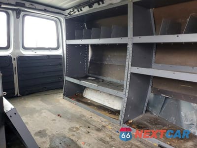 Zdjęcie 11 z 13 samochodu: 2015 CHEVROLET EXPRESS G2500 UTILITY / SERVICE VAN VIN:1GCWGFCF6F1215930 - miniatura