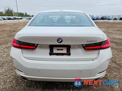 Zdjęcie 6 z 13 samochodu: 2025 BMW 330I VIN:3MW69CW01S8E90690 - miniatura