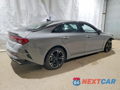 Trzecie zdjęcie samochodu z tyłu: 2024 KIA K5 GT-LINE VIN:5XXG64J27RG236743 - miniatura