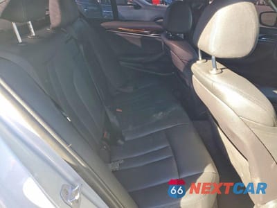 Zdjęcie 10 z 12 samochodu: 2020 BMW 530 I VIN:WBAJR3C02LWW61602 - miniatura