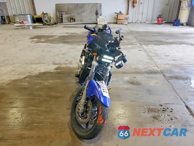 Drugie zdjęcie samochodu z przodu: 2003 YAMAHA FZS10 VIN:JYARN07E43A008249 - miniatura