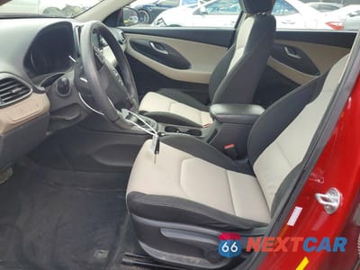 Zdjęcie 7 z 11 samochodu: 2018 HYUNDAI ELANTRA GT BASE VIN:KMHH35LE9JU034619 - miniatura