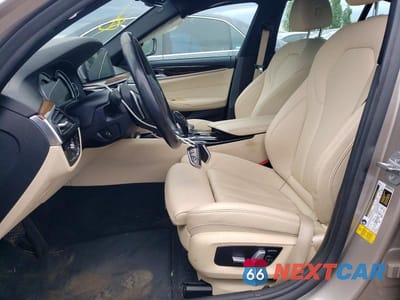 Zdjęcie 7 z 12 samochodu: 2018 BMW 530 I VIN:WBAJA5C59JWA39156 - miniatura