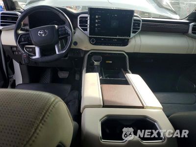 Zdjęcie 8 z 12 samochodu: 2022 TOYOTA TUNDRA CAPSTONE HV VIN:5TFVC5DB7NX010416 - miniatura