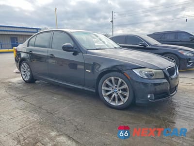 Czwarte zdjęcie samochodu z boku: 2011 BMW 328 I VIN:WBAPH7C55BE681654 - miniatura