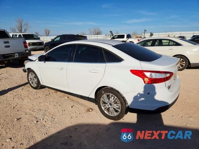 Drugie zdjęcie samochodu z przodu: 2012 FORD FOCUS SEL VIN:1FAHP3H2XCL393469 - miniatura