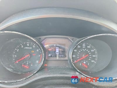 Zdjęcie 9 z 11 samochodu: 2020 KIA SEDONA LX VIN:KNDMB5C10L6613332 - miniatura