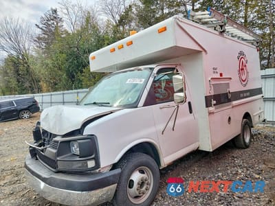 2005 CHEVROLET EXPRESS UTILITY / SERVICE TRUCK 1GBJG31U751143665 - główne zdjęcie licytacji z USA - miniatura