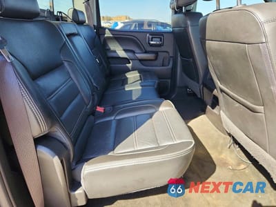 Zdjęcie 10 z 13 samochodu: 2017 GMC SIERRA K2500 DENALI VIN:1GT12UEG4HF161844 - miniatura