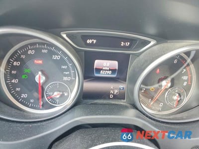 Zdjęcie 9 z 11 samochodu: 2018 MERCEDES-BENZ CLA 250 4MATIC VIN:WDDSJ4GB9JN542907 - miniatura