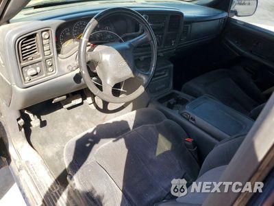 Zdjęcie 8 z 12 samochodu: 2000 CHEVROLET SILVERADO K1500 VIN:1GCEK19T2YE274463 - miniatura