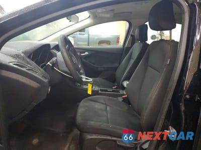 Zdjęcie 7 z 13 samochodu: 2018 FORD FOCUS SE VIN:1FADP3F21JL206201 - miniatura