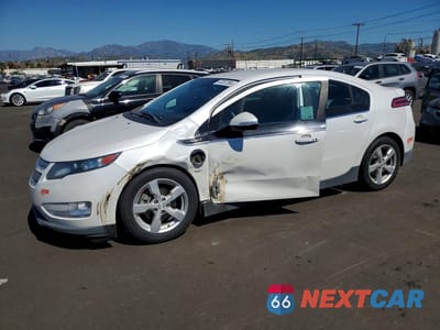 2015 CHEVROLET VOLT 1G1RC6E4XFU143092 - główne zdjęcie licytacji z USA - miniatura