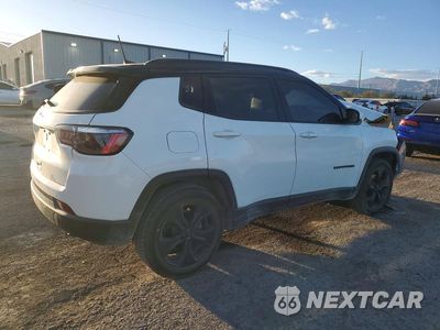 Trzecie zdjęcie samochodu z tyłu: 2020 JEEP COMPASS LATITUDE VIN:3C4NJCBBXLT248993 - miniatura