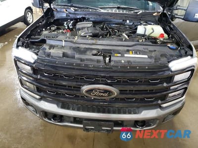 Zdjęcie 11 z 12 samochodu: 2024 FORD F350 SUPER DUTY VIN:1FT8W3BN8REE06393 - miniatura