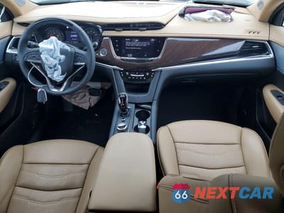 Zdjęcie 8 z 13 samochodu: 2025 CADILLAC XT6 PLATINUM PREMIUM LUXURY VIN:1GYKPERS5SZ150815 - miniatura