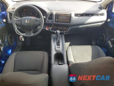 Zdjęcie 8 z 13 samochodu: 2022 HONDA HR-V EX VIN:3CZRU5H52NM745520 - miniatura